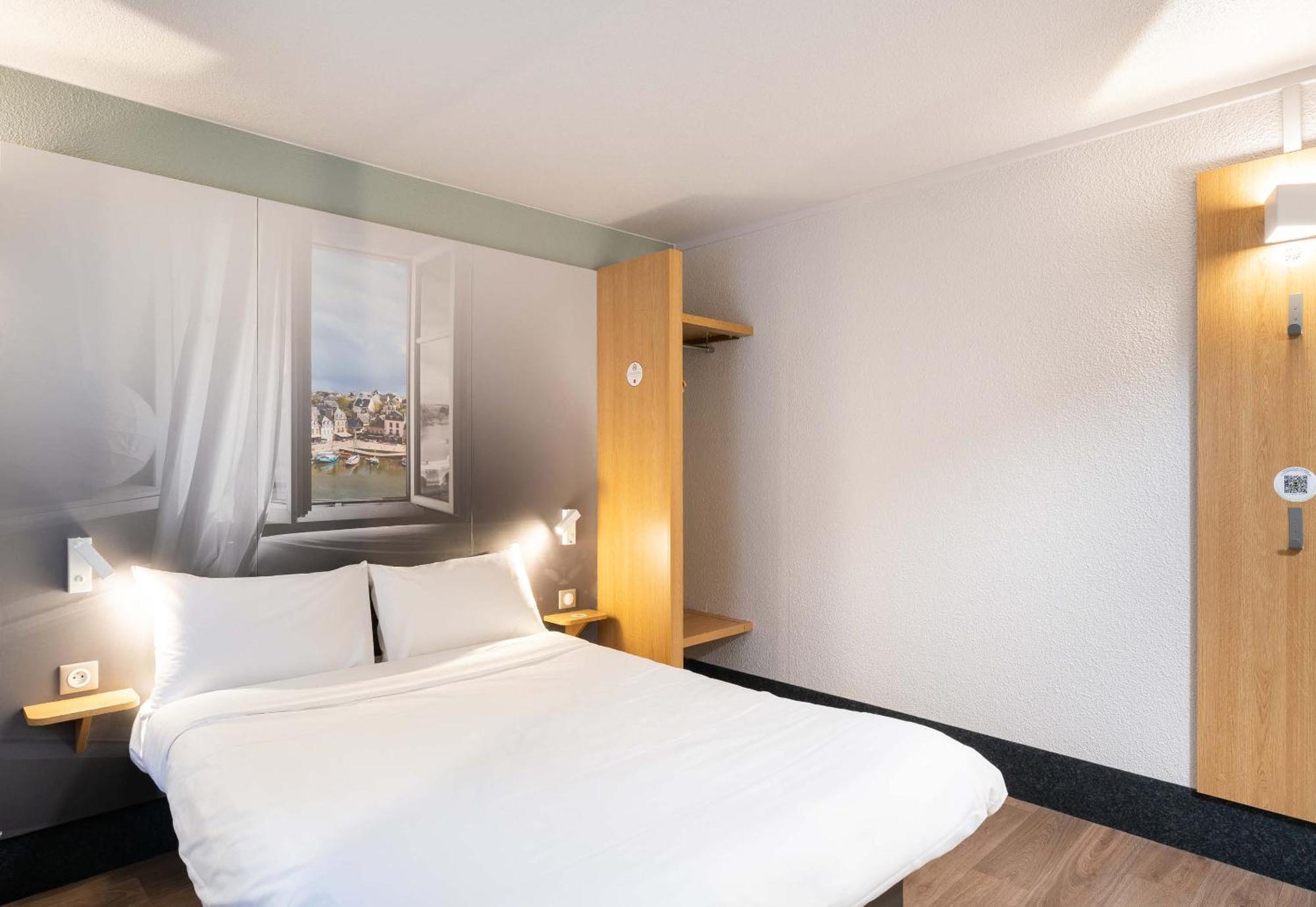B&B Hotel Auray Carnac エクステリア 写真