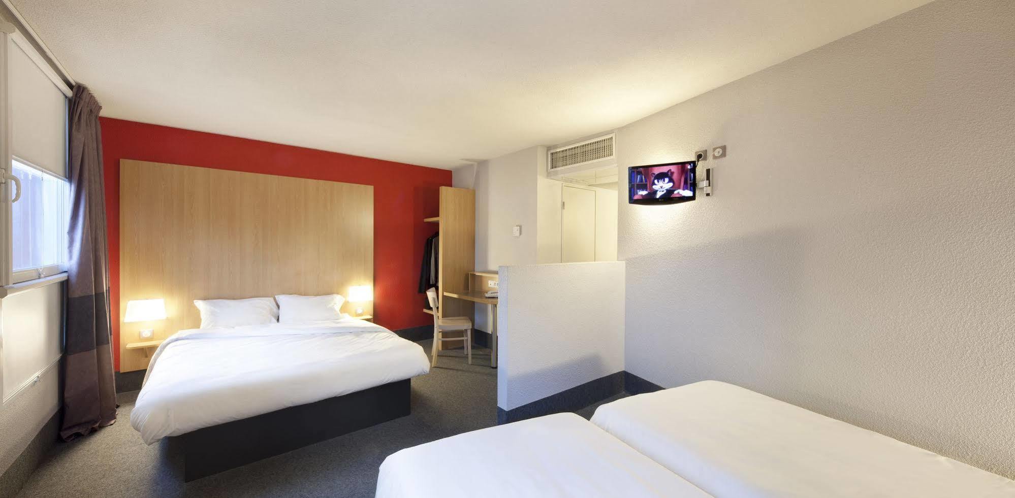 B&B Hotel Auray Carnac エクステリア 写真